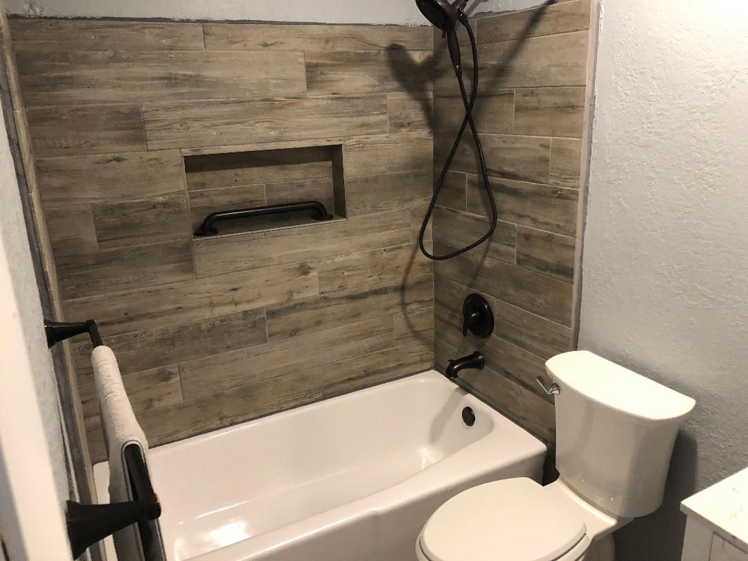 Bathroom Remodel with tub After